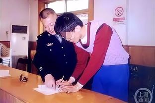 骑士官方：球队与后卫谢里夫-库珀签下了一份十天合同